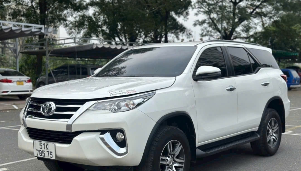 Xe Fortuner 7 Chỗ