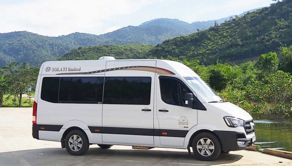 xe 16 chỗ đời mới