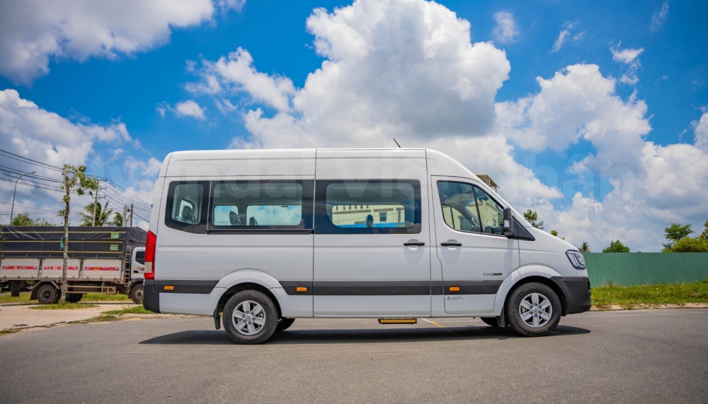 xe 16 chỗ đời mới