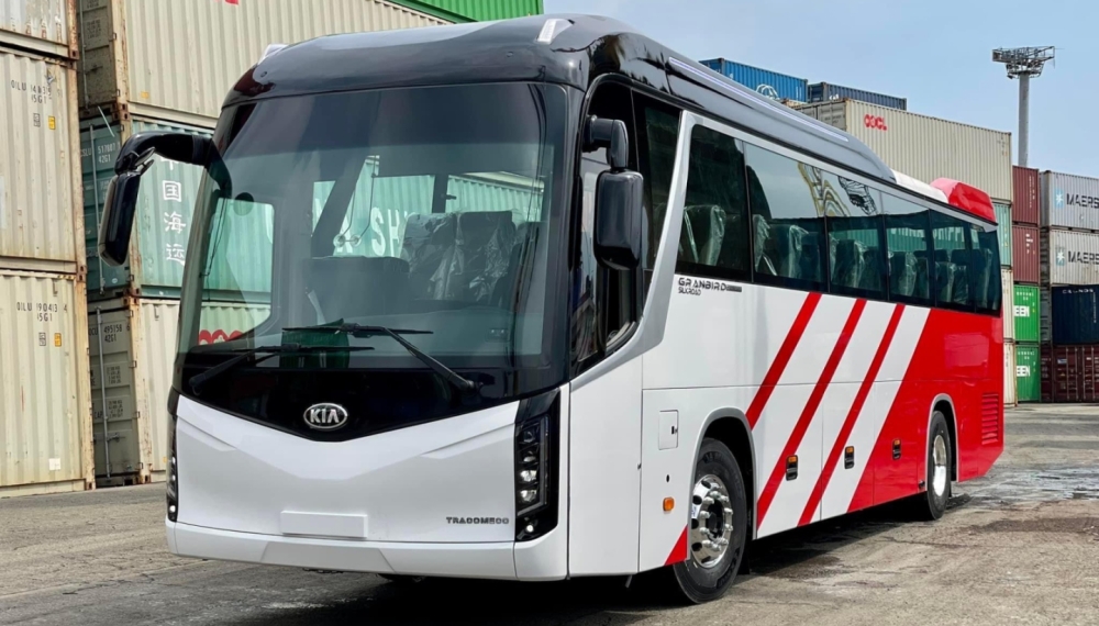 xe 29 chỗ đời mới