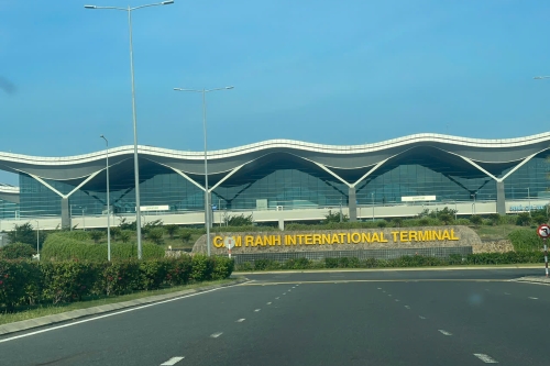 Đặt Xe Từ Vĩnh Hy Đến Sân Bay Cam Ranh