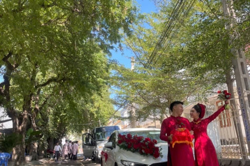 Thuê Xe Cưới Hỏi Giá Rẻ Tại Ninh Thuận