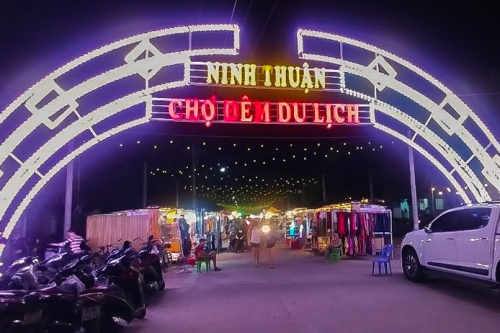 Thuê xe đi chợ đêm Phan Rang