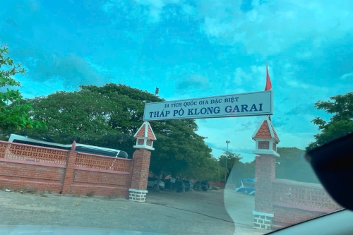 Thuê Xe Đi Tháp Chàm Ninh Thuận