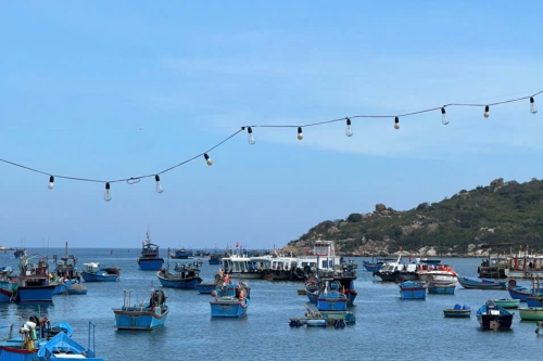 Thuê Xe Du Lịch Ga Tàu Phan Rang Đi Vĩnh Hy