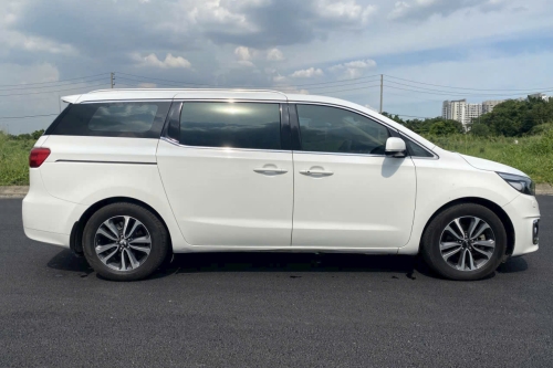 Thuê xe đưa đón sân bay Cam Ranh từ Bình Hưng