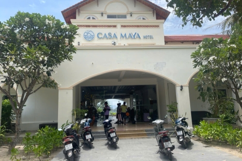 Xe Bình Hưng đi sân bay Cam Ranh theo tour