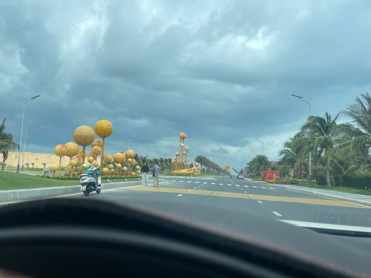 Thuê xe Phan Rang đi Thừa Thiên Huế