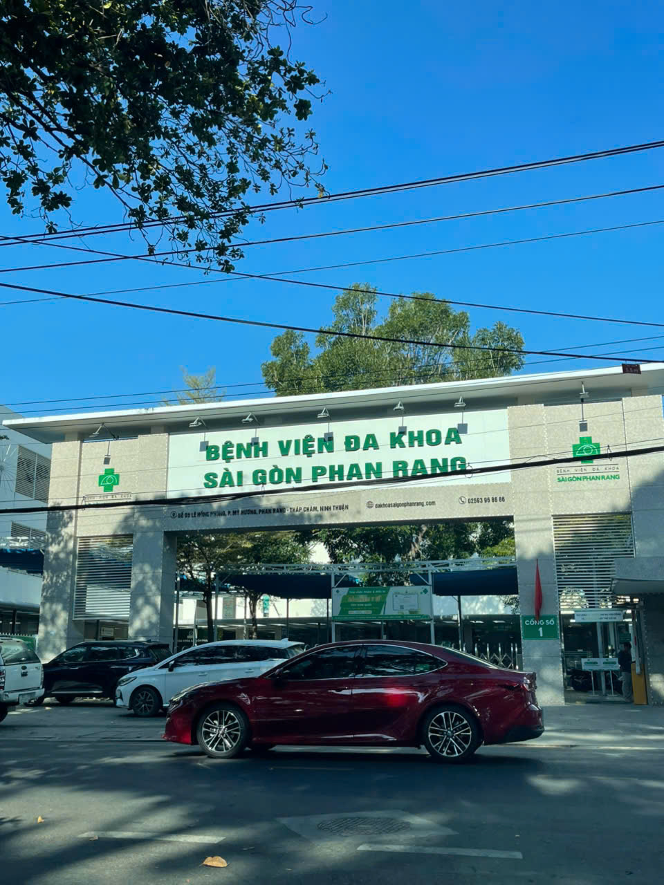 thuê xe đưa đón bệnh viện Ninh Thuận