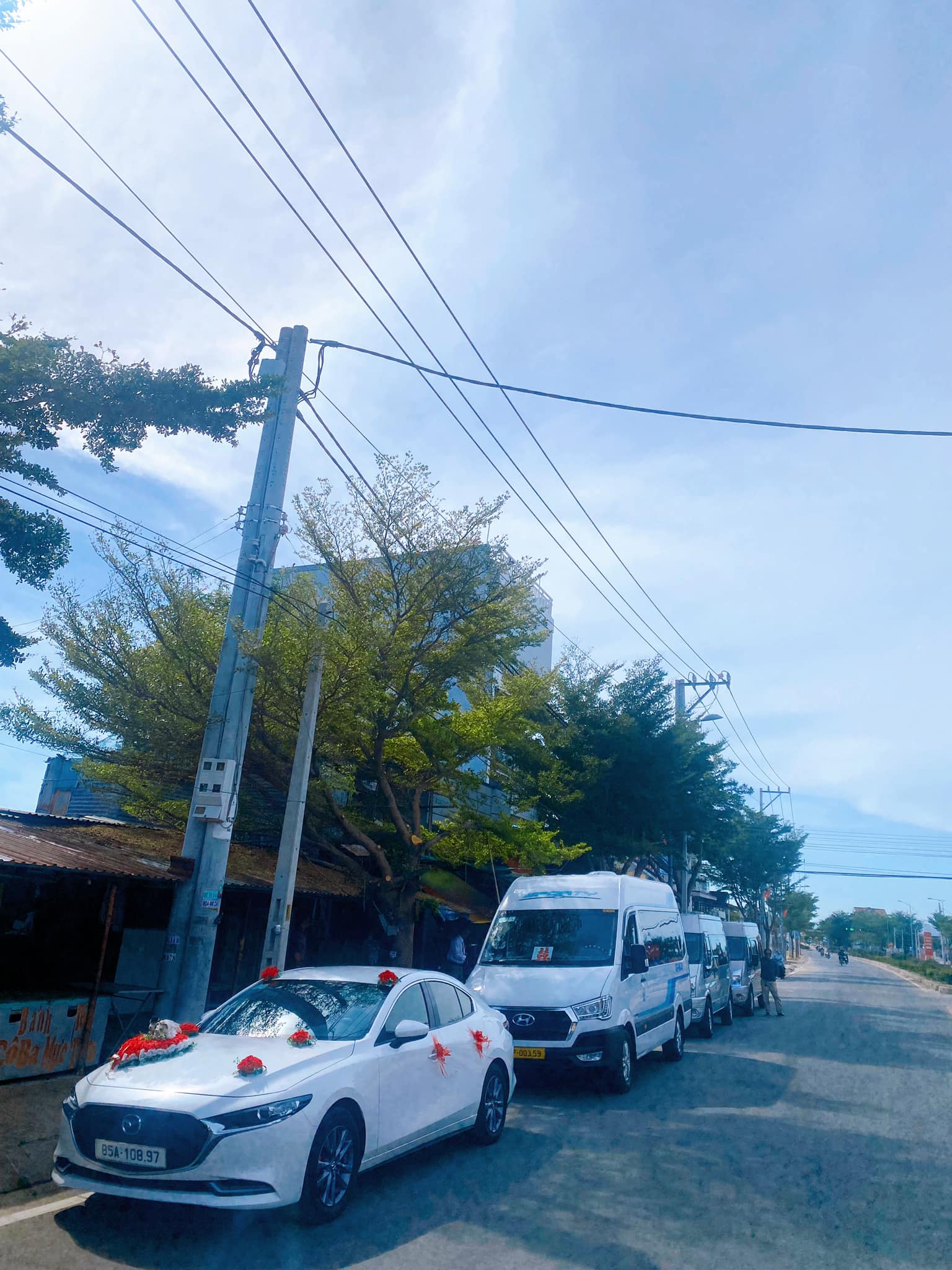 Kinh nghiệm thuê taxi xe cưới Nha Trang không phải ai cũng biết