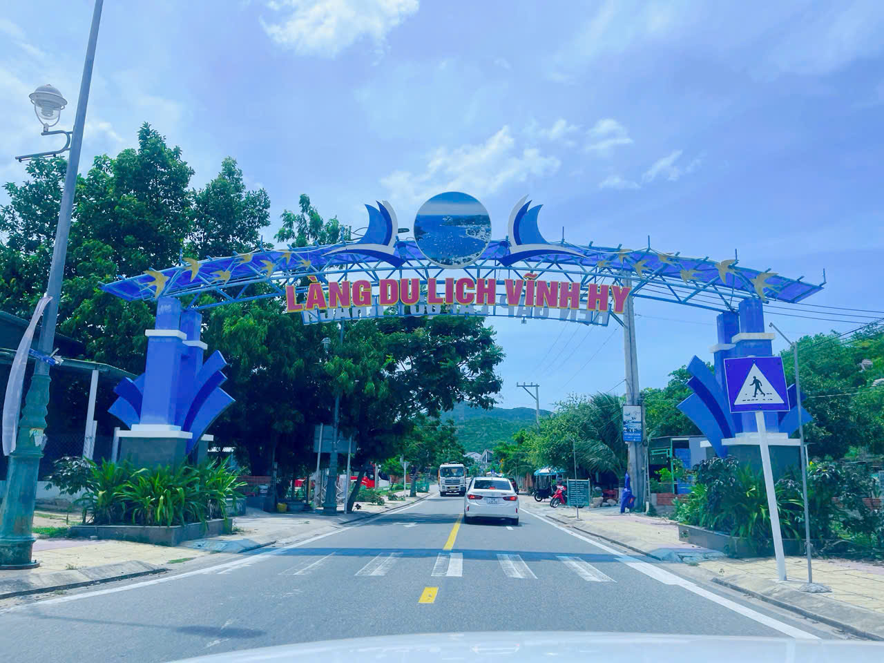 Thuê Xe Đi Tour Vĩnh Hy