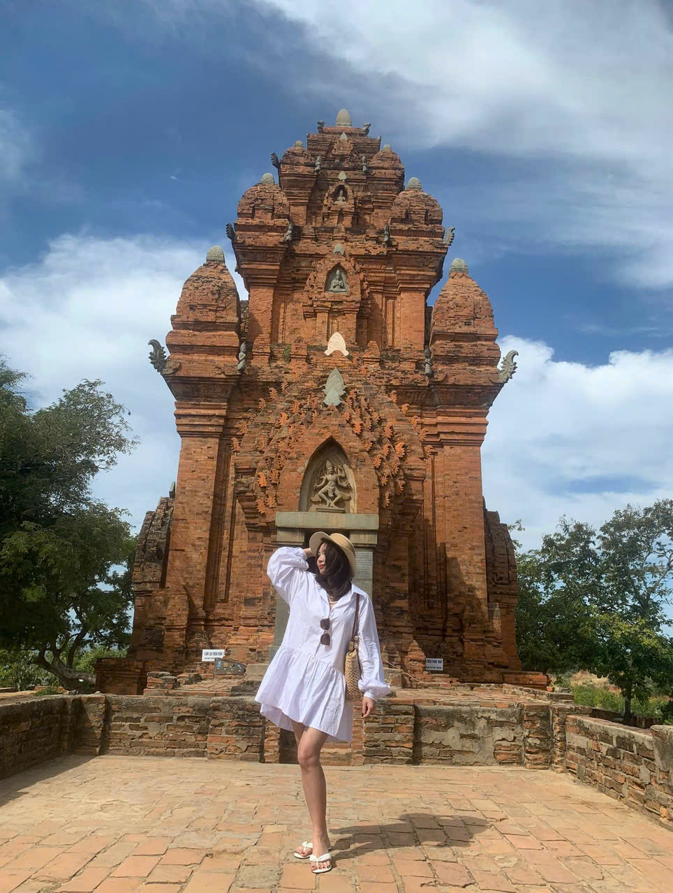 Thuê xe du lịch theo tour ninh thuận