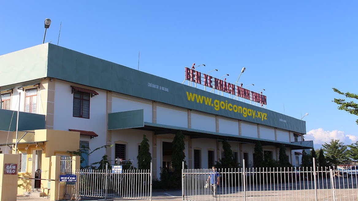 Thuê Xe 7 Chỗ Bến Xe Phan Rang Đi Vĩnh Hy