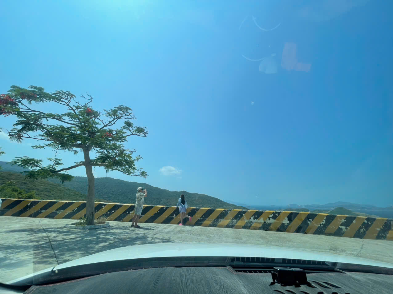 Kinh Nghiệm Thuê Xe Sân Bay Nha Trang Đi Vĩnh Hy