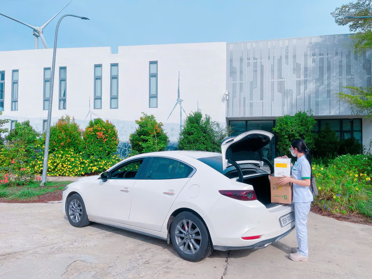 Thuê xe 4 chỗ Ninh Thuận