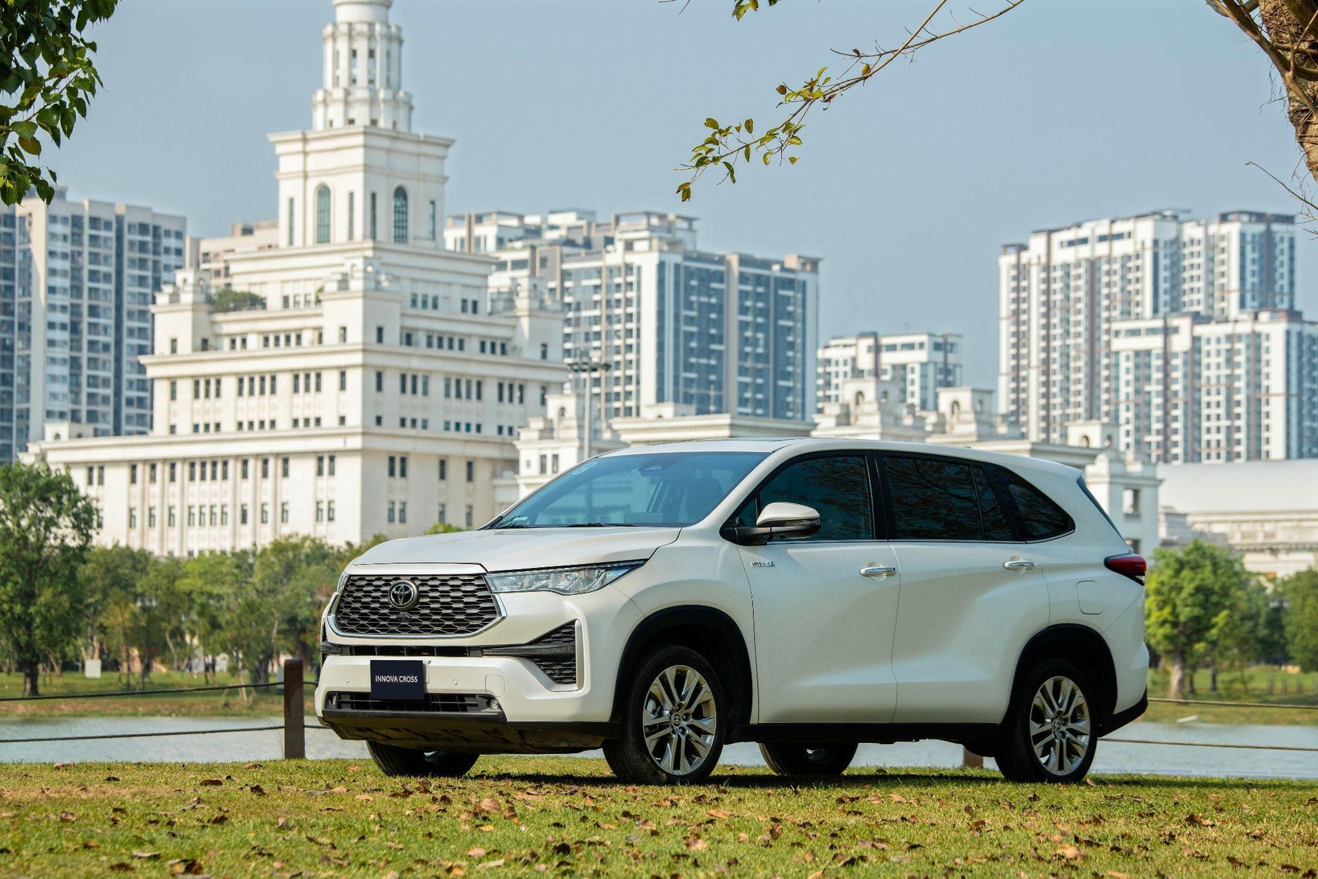Thuê Xe 7 Chỗ Ninh Thuận