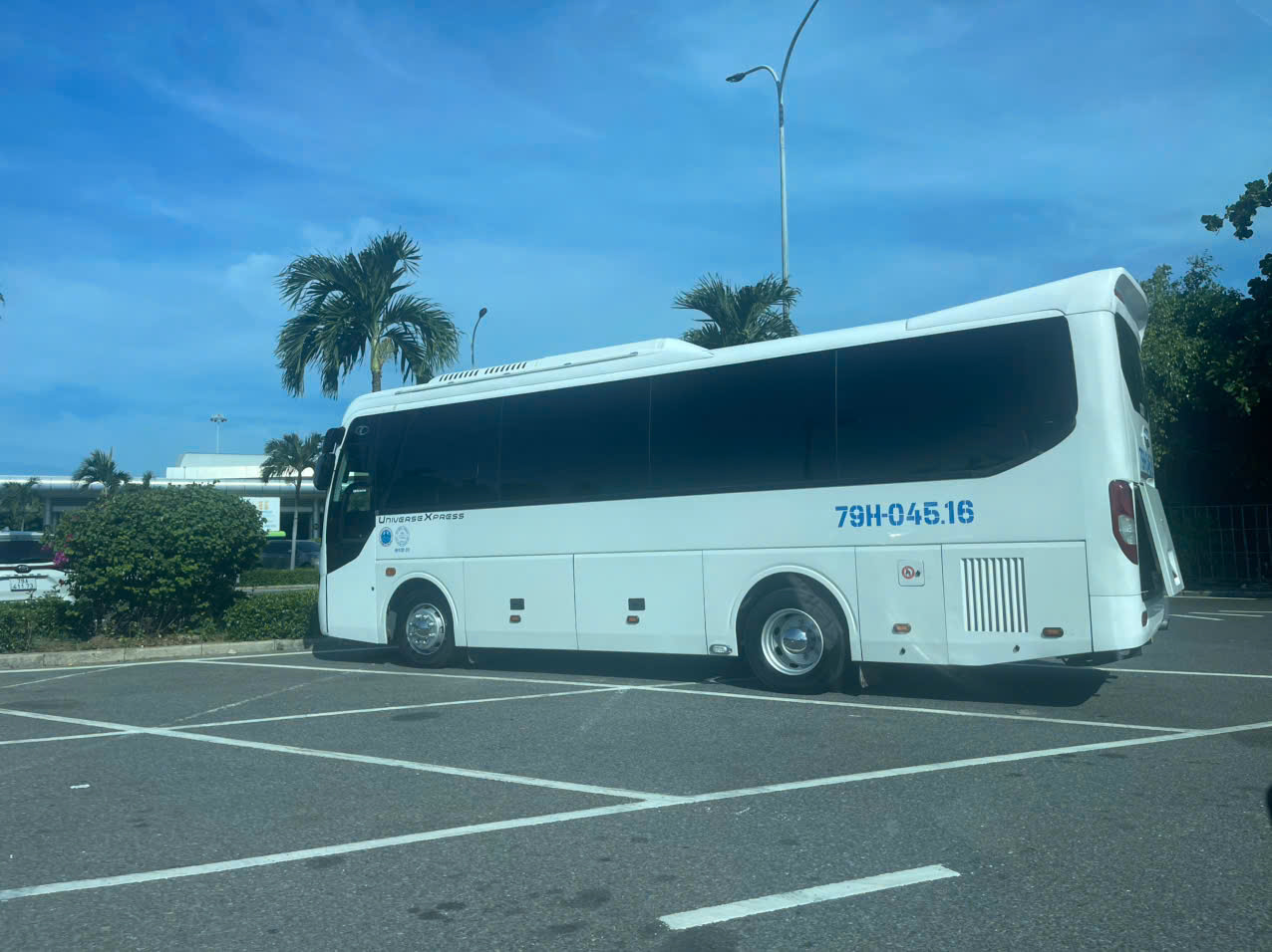 Thuê xe huyện Thuận Bắc