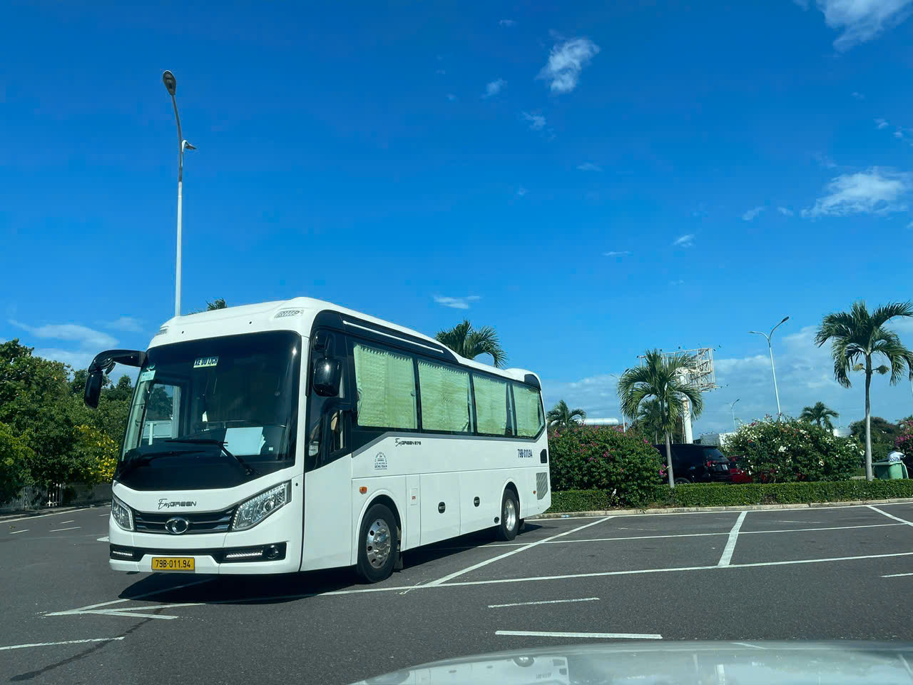 Thuê xe sân bay Cam Ranh đi Vĩnh Hy kinh nghiệm