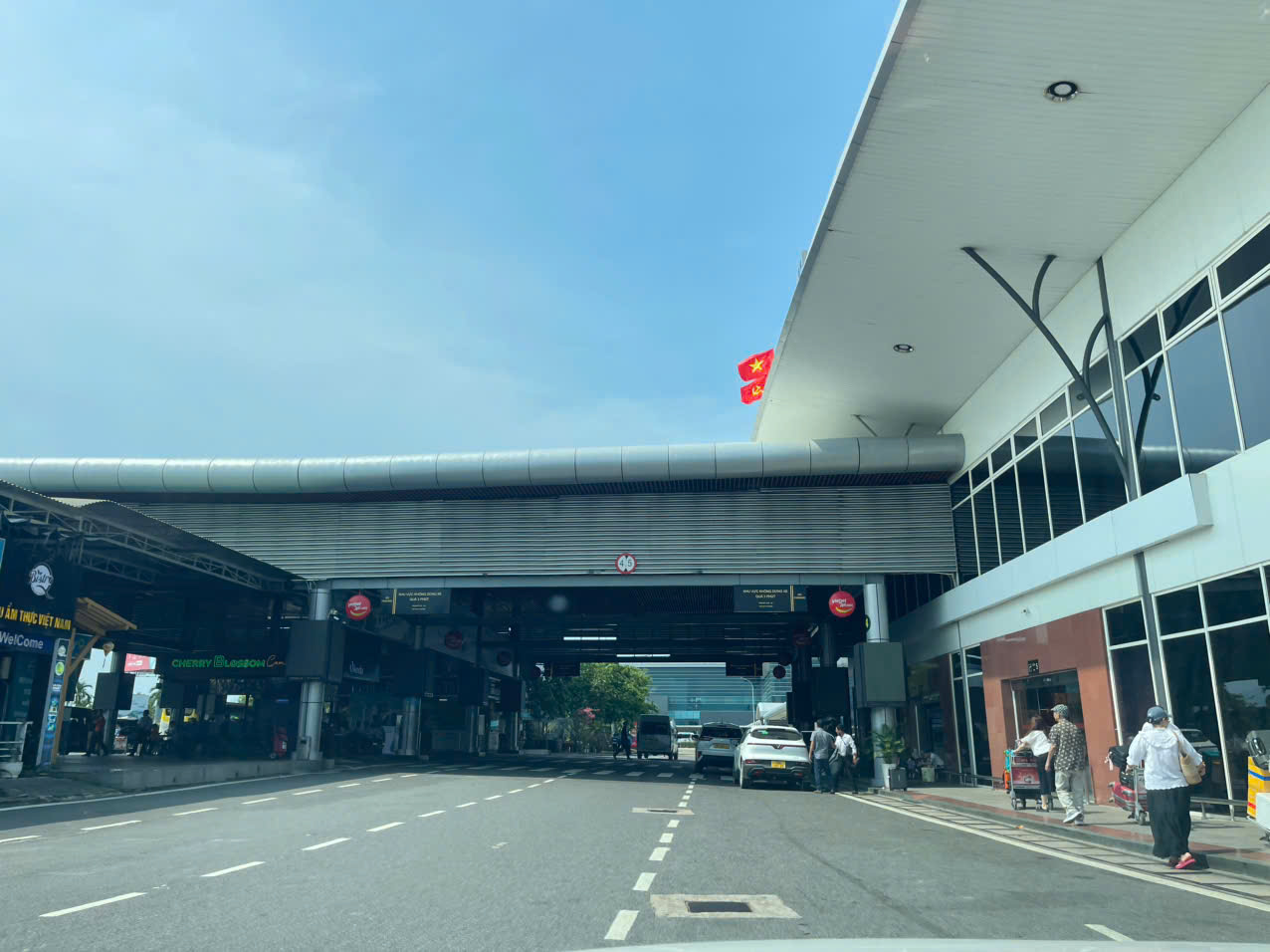 Taxi điện Ninh Thuận đi sân bay Cam Ranh