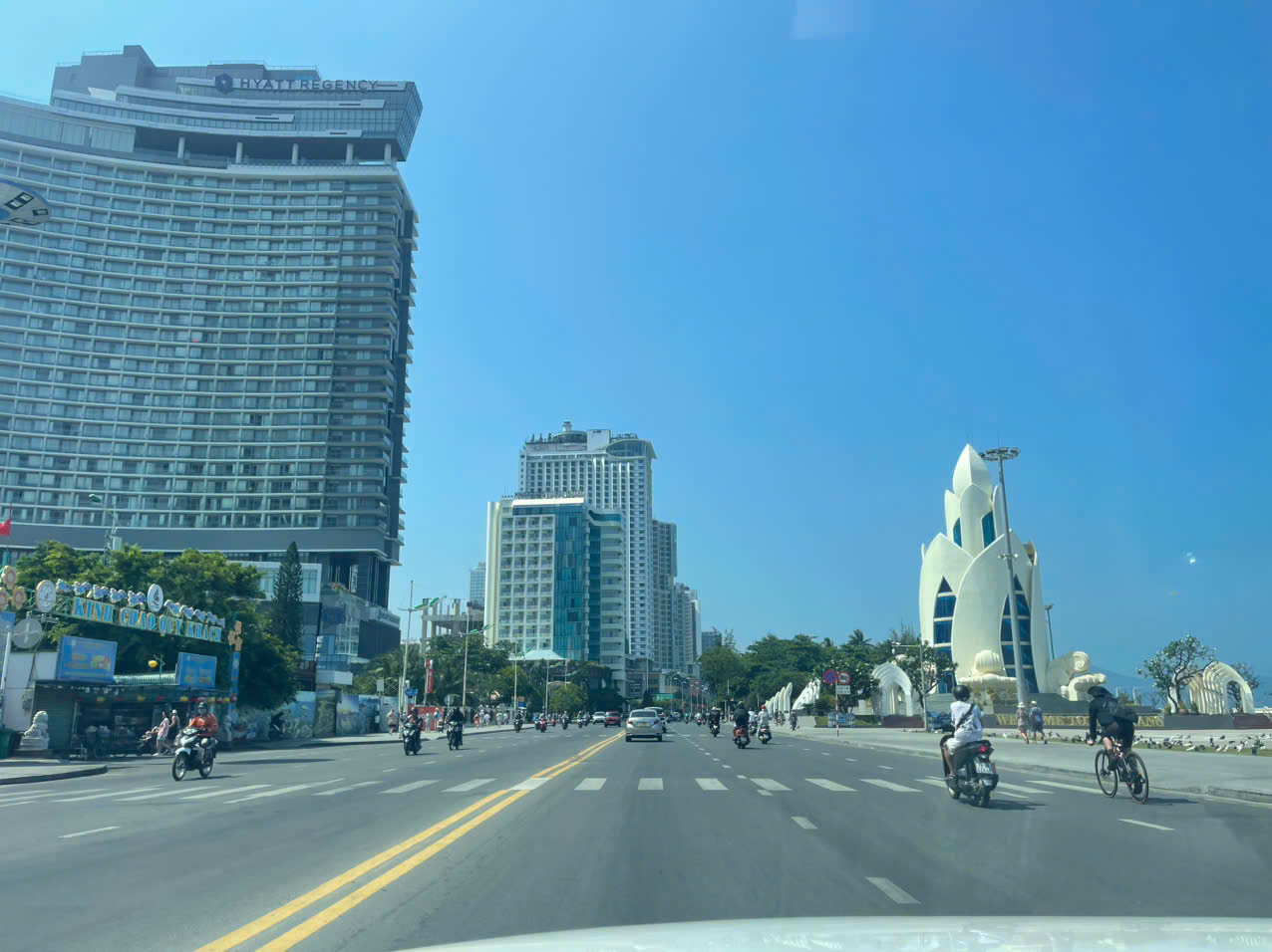 Giá Thuê Xe 16 Chỗ Phan Rang Đi Nha Trang