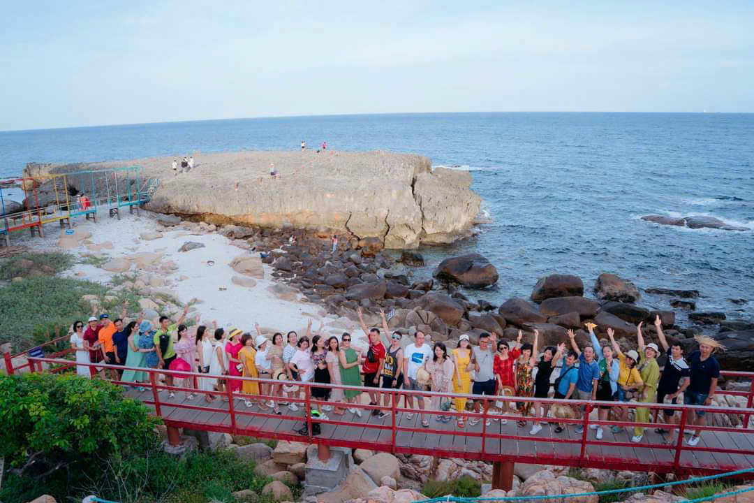 Giá Thuê Xe 16 Chỗ Phan Rang Đi Sân Bay