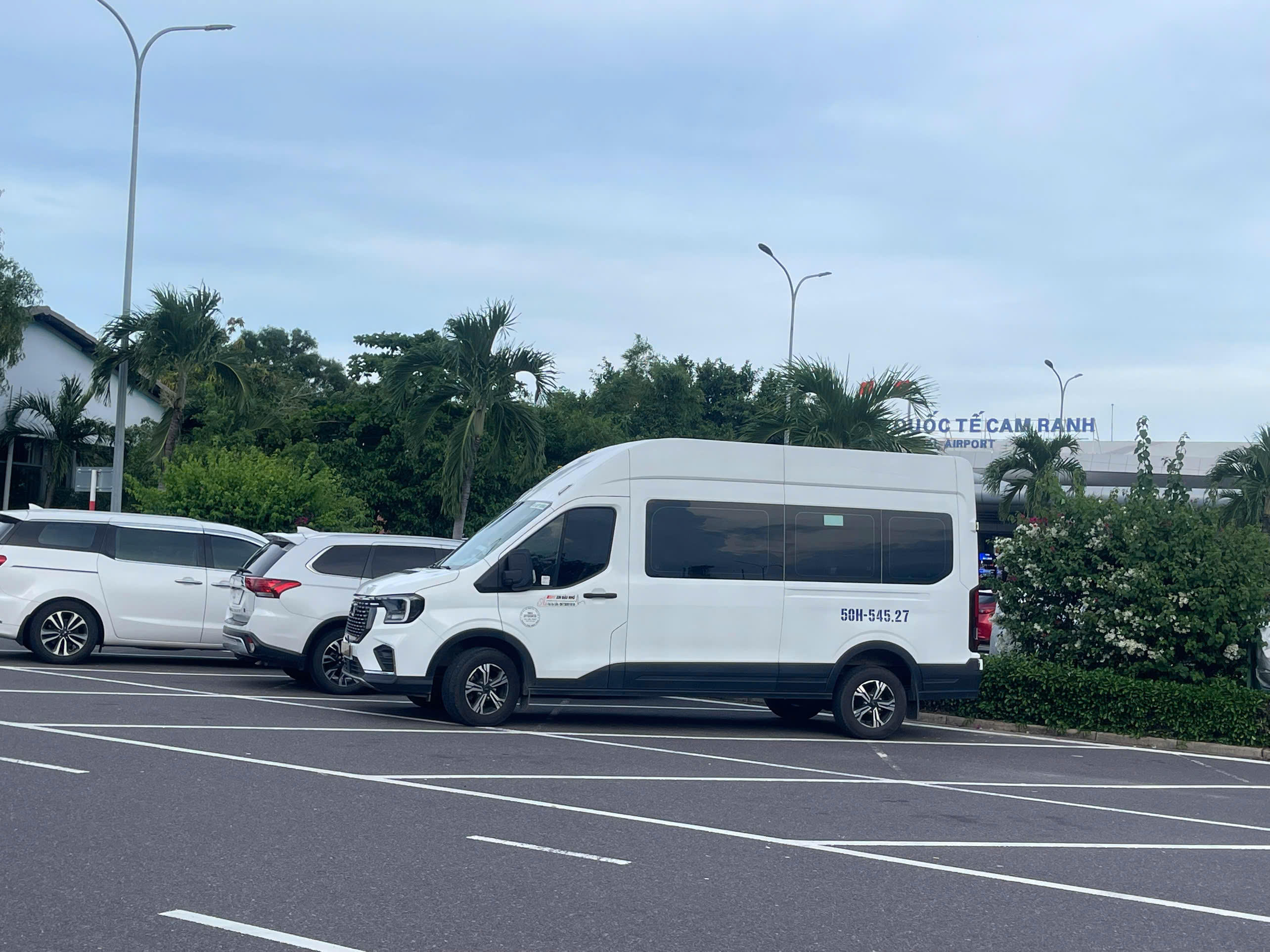 Thuê Xe 16 Chỗ Phan Rang Đi Nha Trang Khứ Hồi