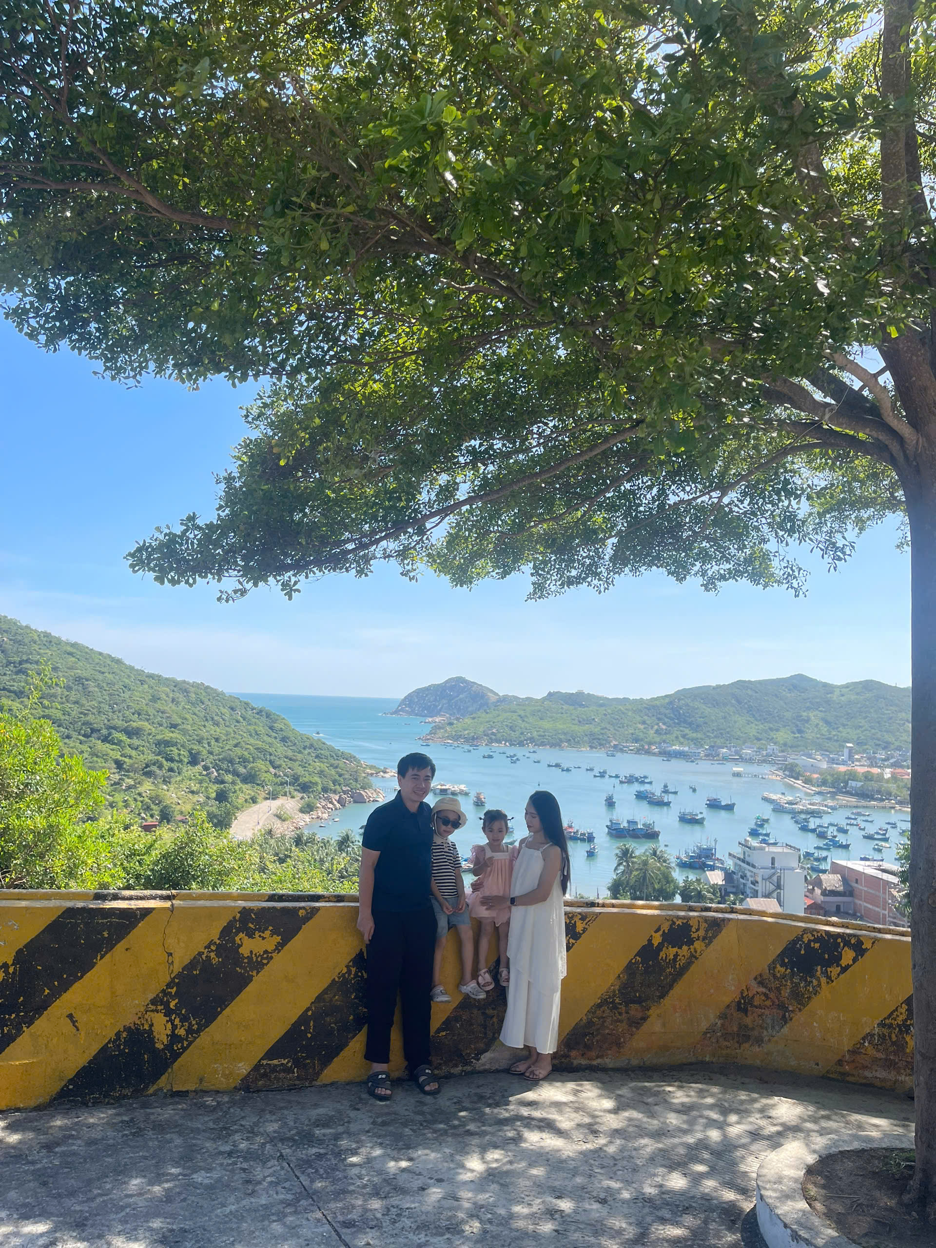 Thuê Xe 16 Chỗ Phan Rang Đi Nha Trang Theo Tour