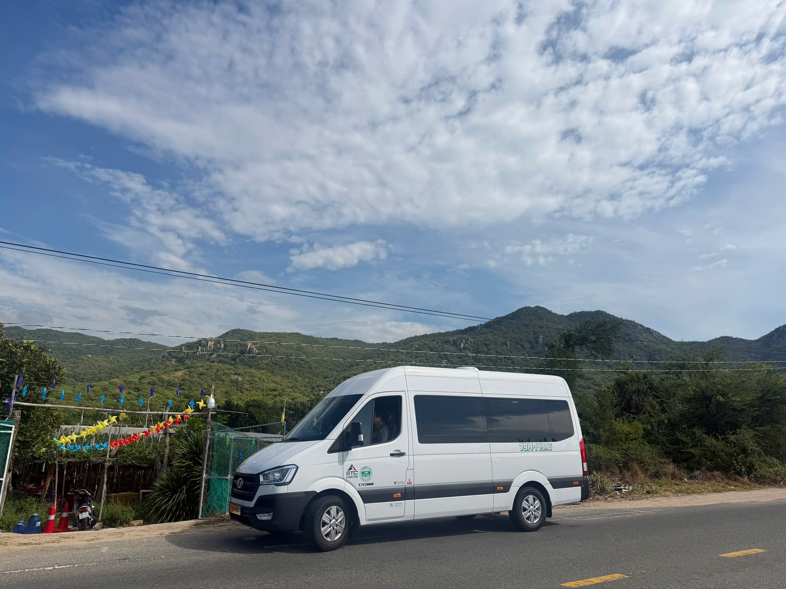 Thuê Xe 16 Chỗ Phan Rang Đi Nha Trang Trọn Gói