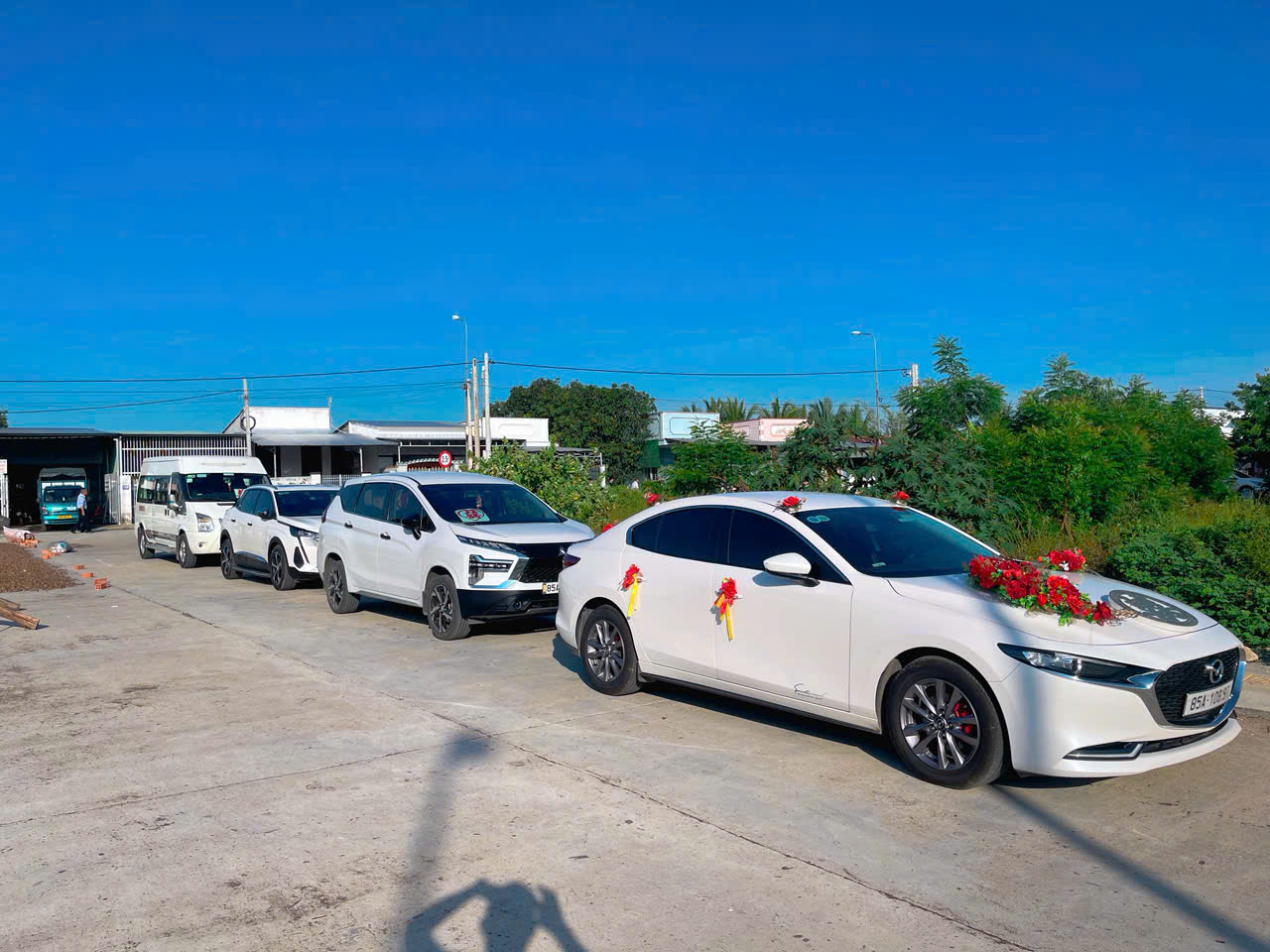 Thuê Xe Cưới Hỏi 4 Chỗ Ninh Thuận