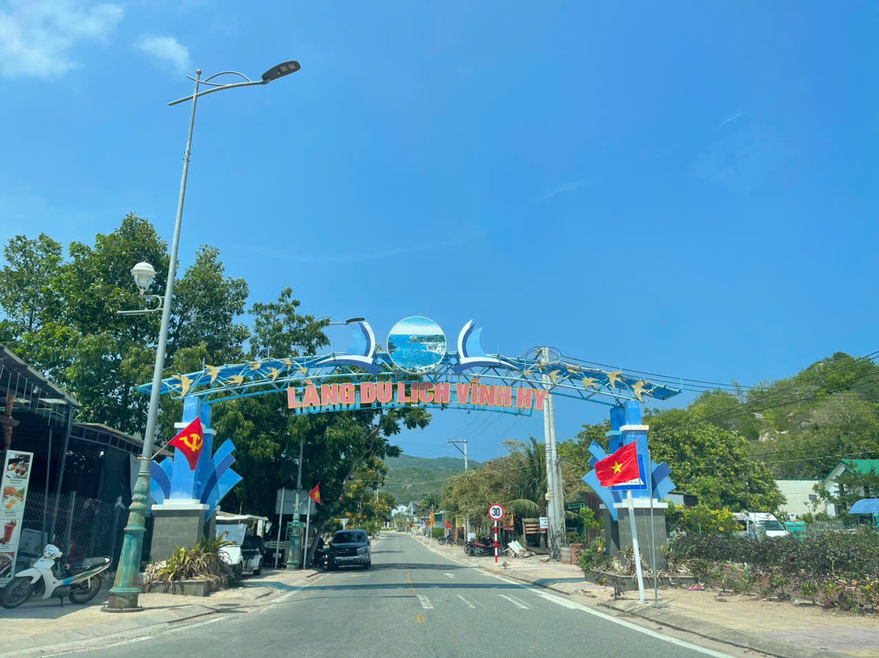 Thuê Xe Đi Vĩnh Hy Từ Sân Bay Nhanh