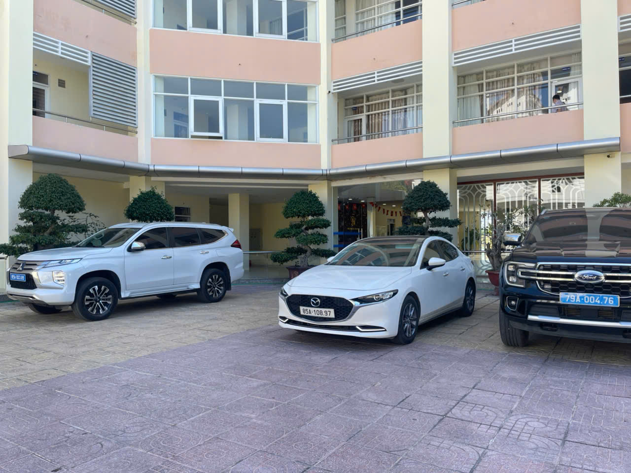 Thuê Xe Sân Bay Nha Trang Vĩnh Hy