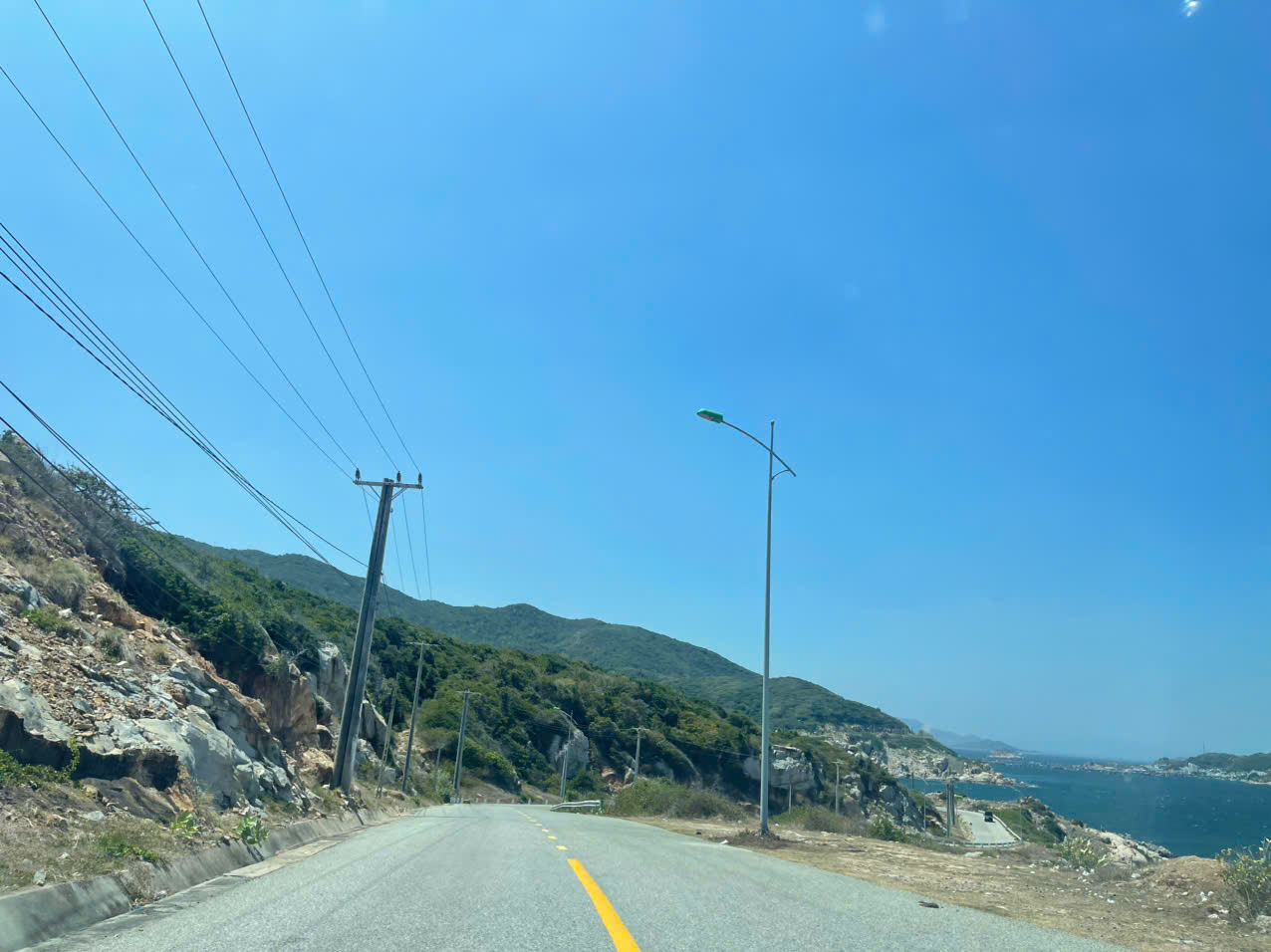 Xe Sân Bay Cam Ranh Đi Vĩnh Hy 24/7