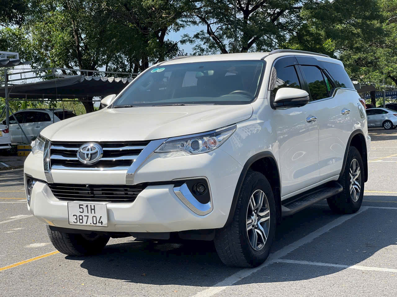 Thuê xe 7 chỗ Nha Trang đi Sài Gòn