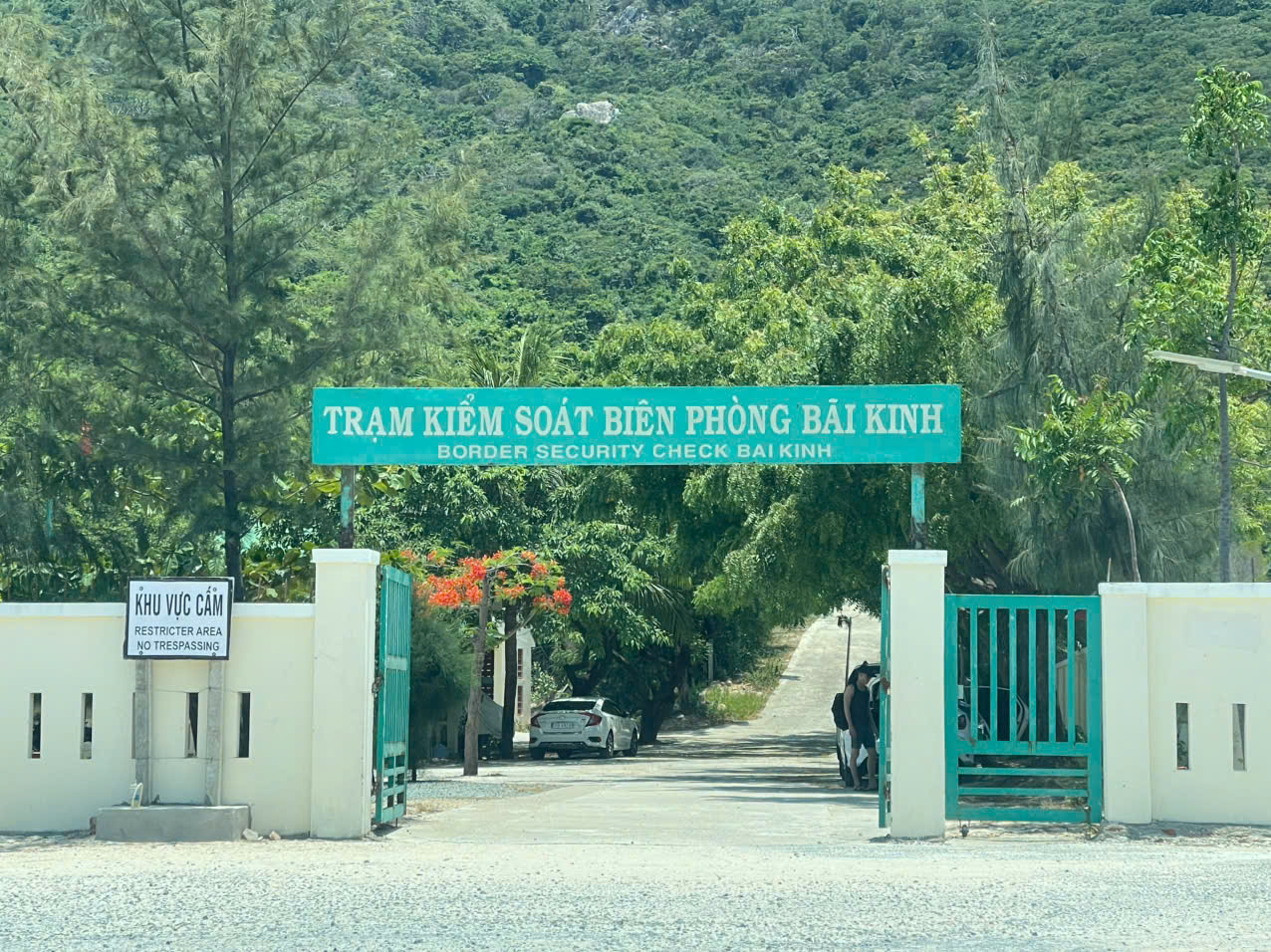 Thuê Xe 29 Chỗ Sân Bay Cam Ranh Đi Đảo Bình Hưng