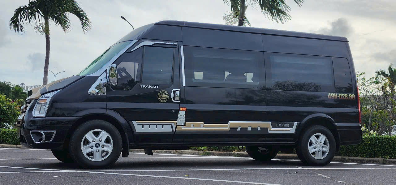 Thuê Xe Limousine Sân Bay Cam Ranh Đi Đảo Bình Hưng