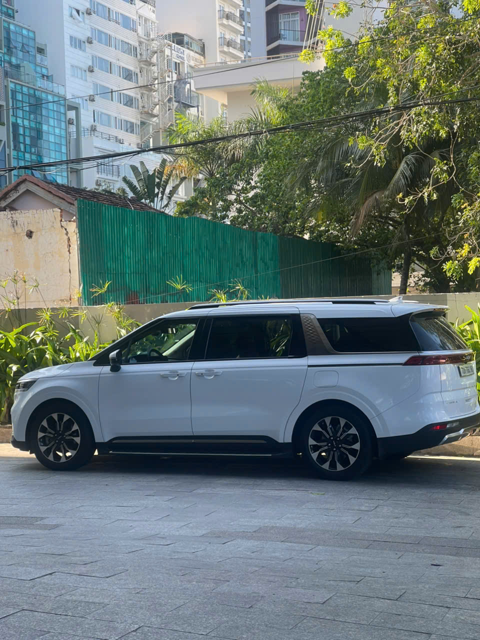 Xe 7 Chỗ Bình Hưng Đi Sân Bay Cam Ranh