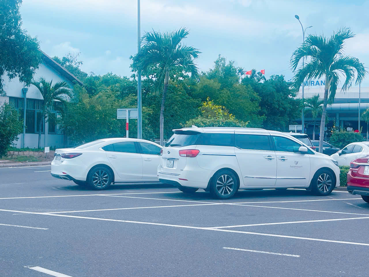 Thuê xe sân bay Cam Ranh đi đảo Bình Hưng theo cá nhân