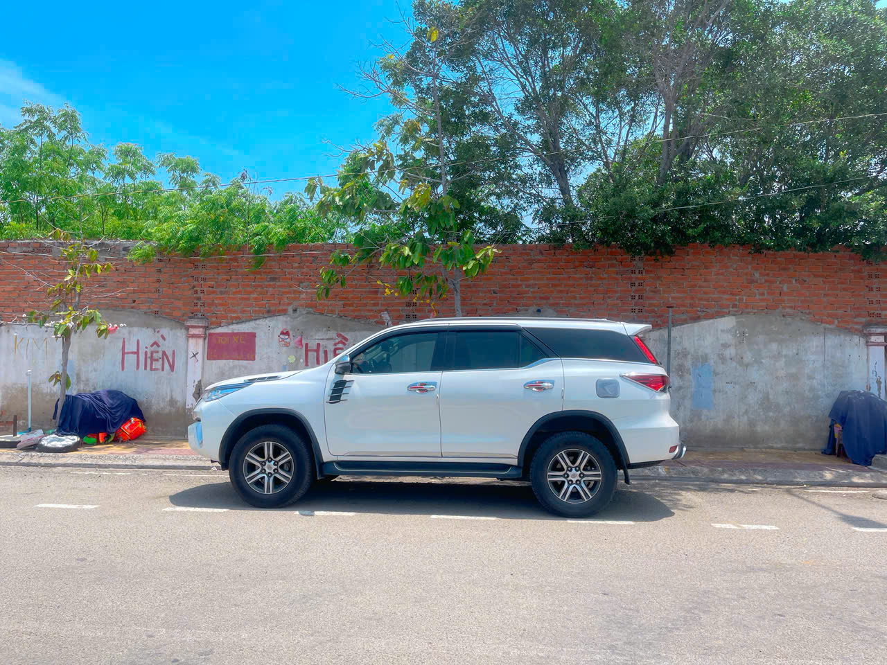 Thuê xe sân bay Cam Ranh đi đảo Bình Hưng theo đoàn