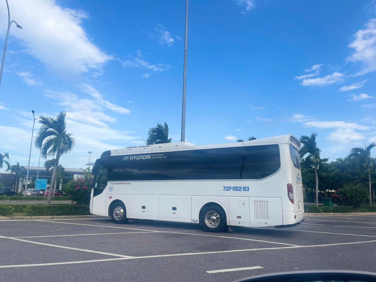 Thuê xe sân bay Cam Ranh đi đảo Bình Hưng theo nhóm