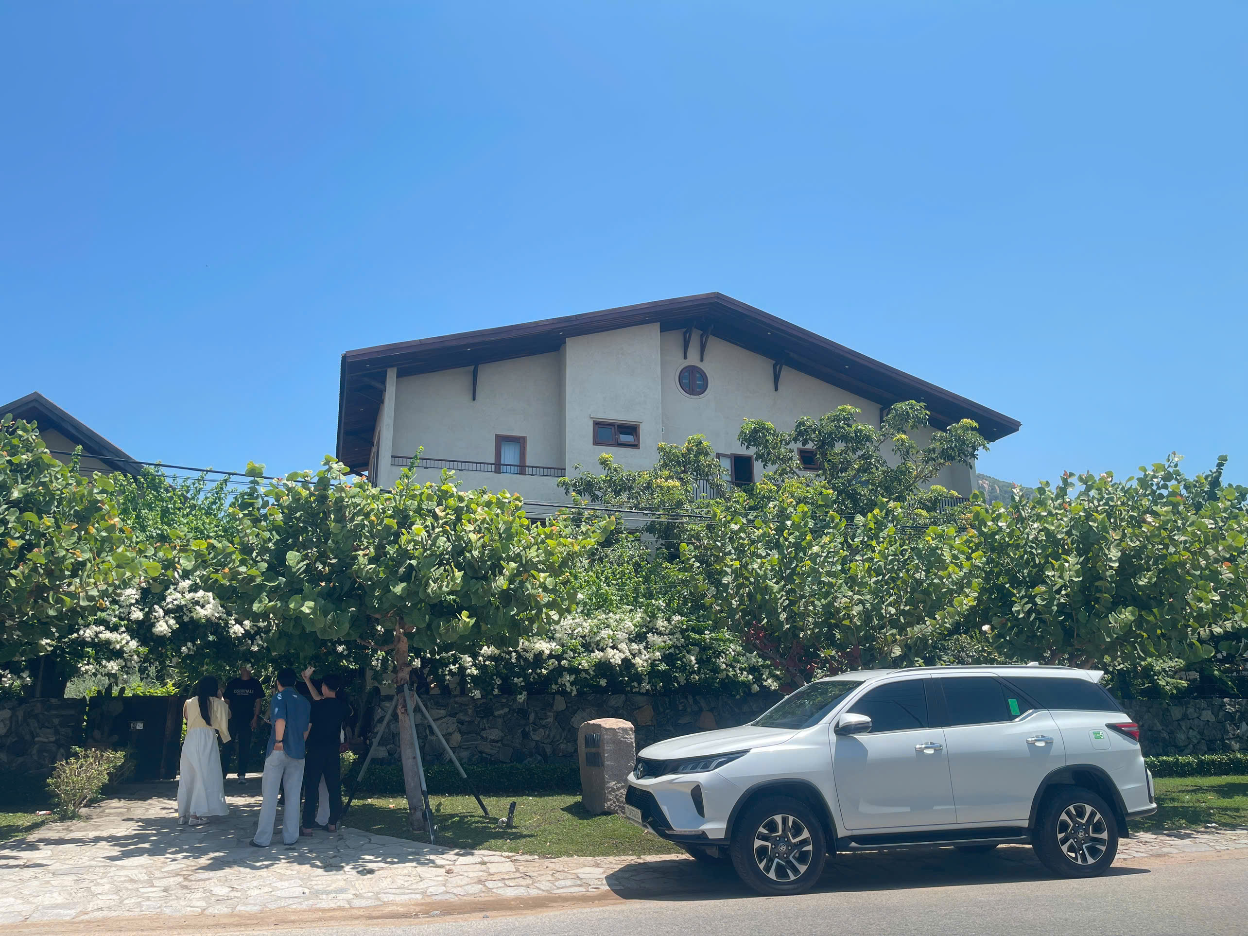 Thuê Xe 16 Chỗ Tại Ninh Thuận