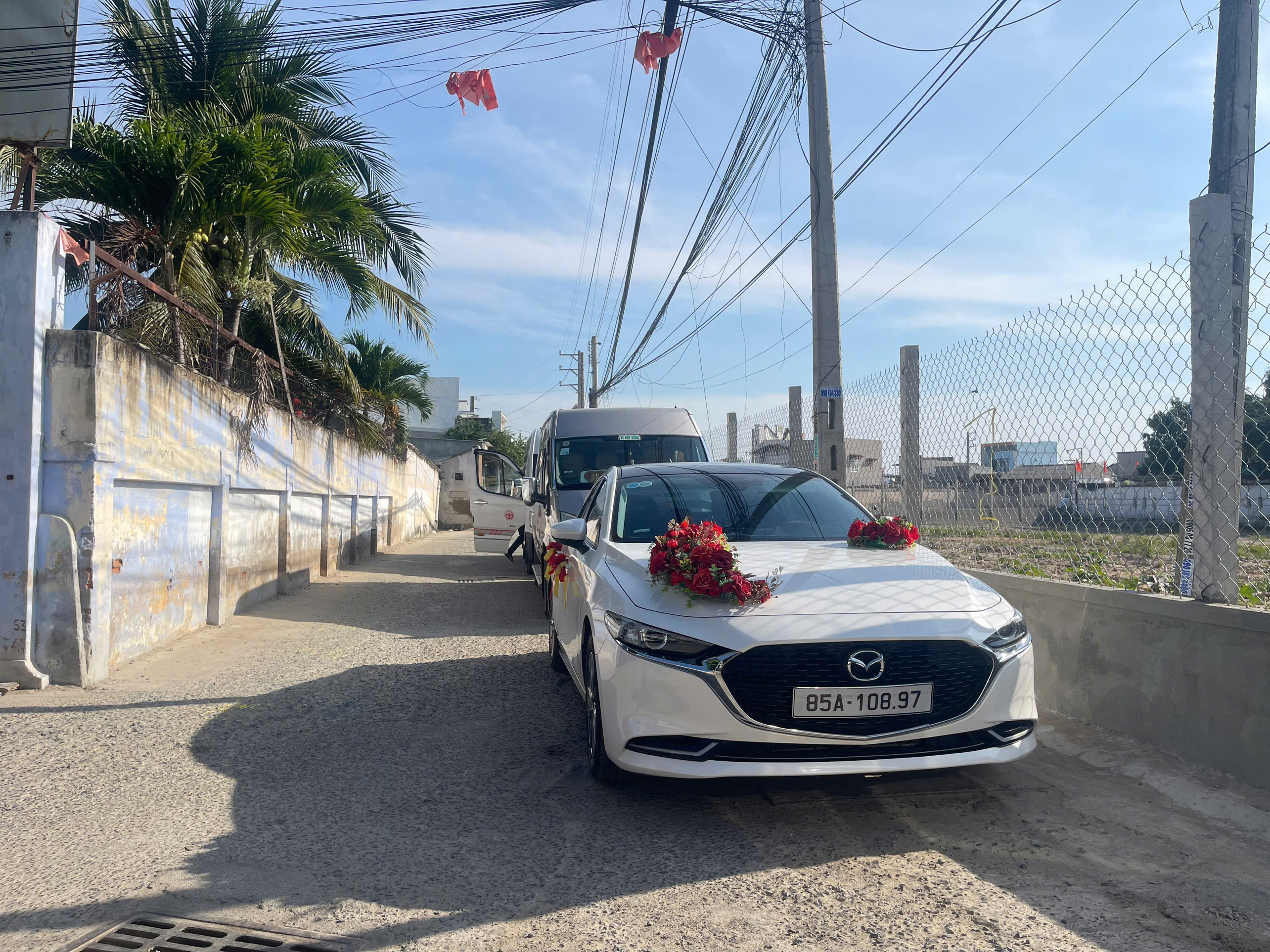 Thuê Xe Du Lịch 16 Chỗ Ninh Thuận