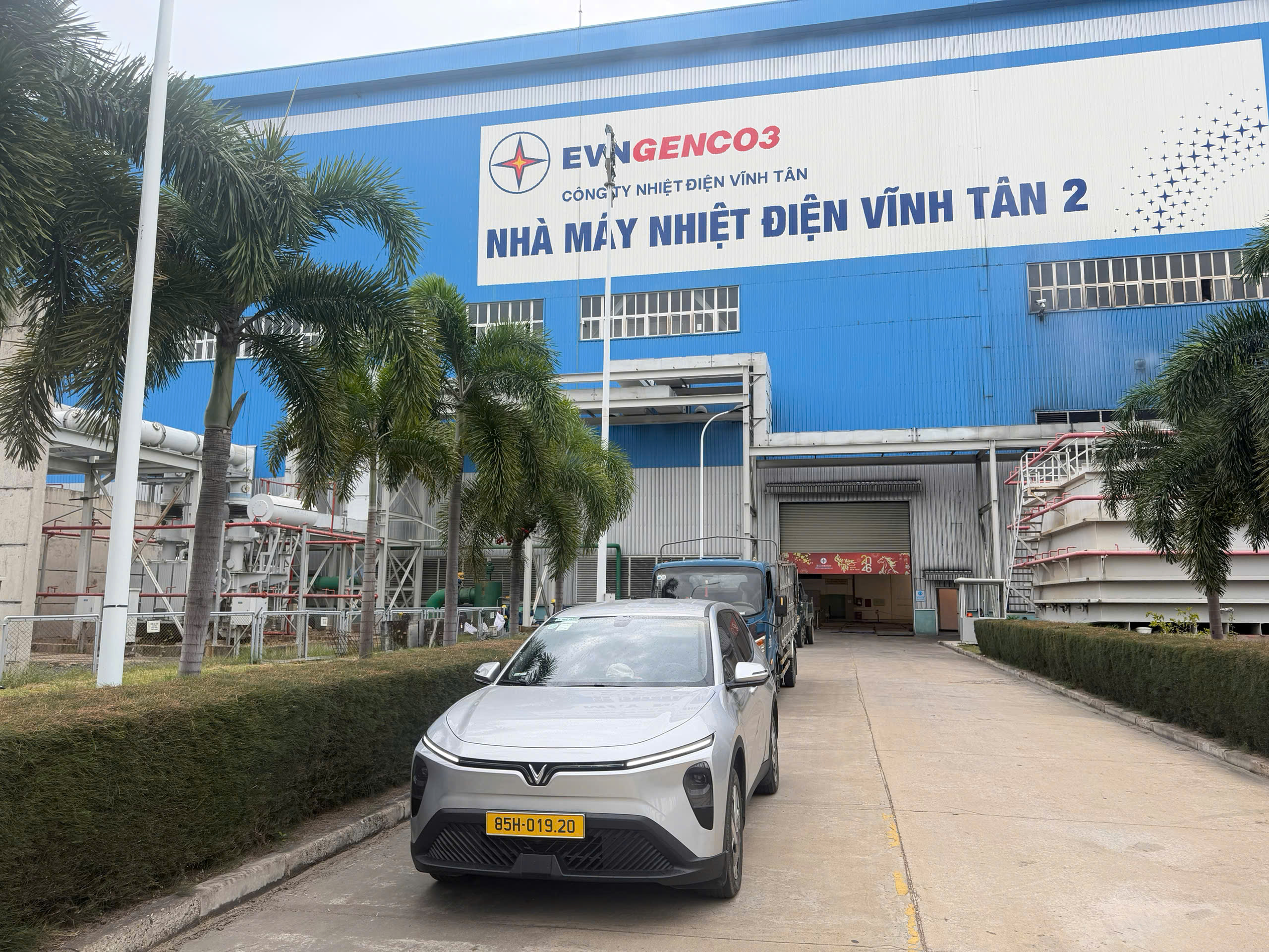 Thuê Xe 16 Chỗ Sân Bay Cam Ranh Đi Nhà Máy Nhiệt Điện Vĩnh Tân