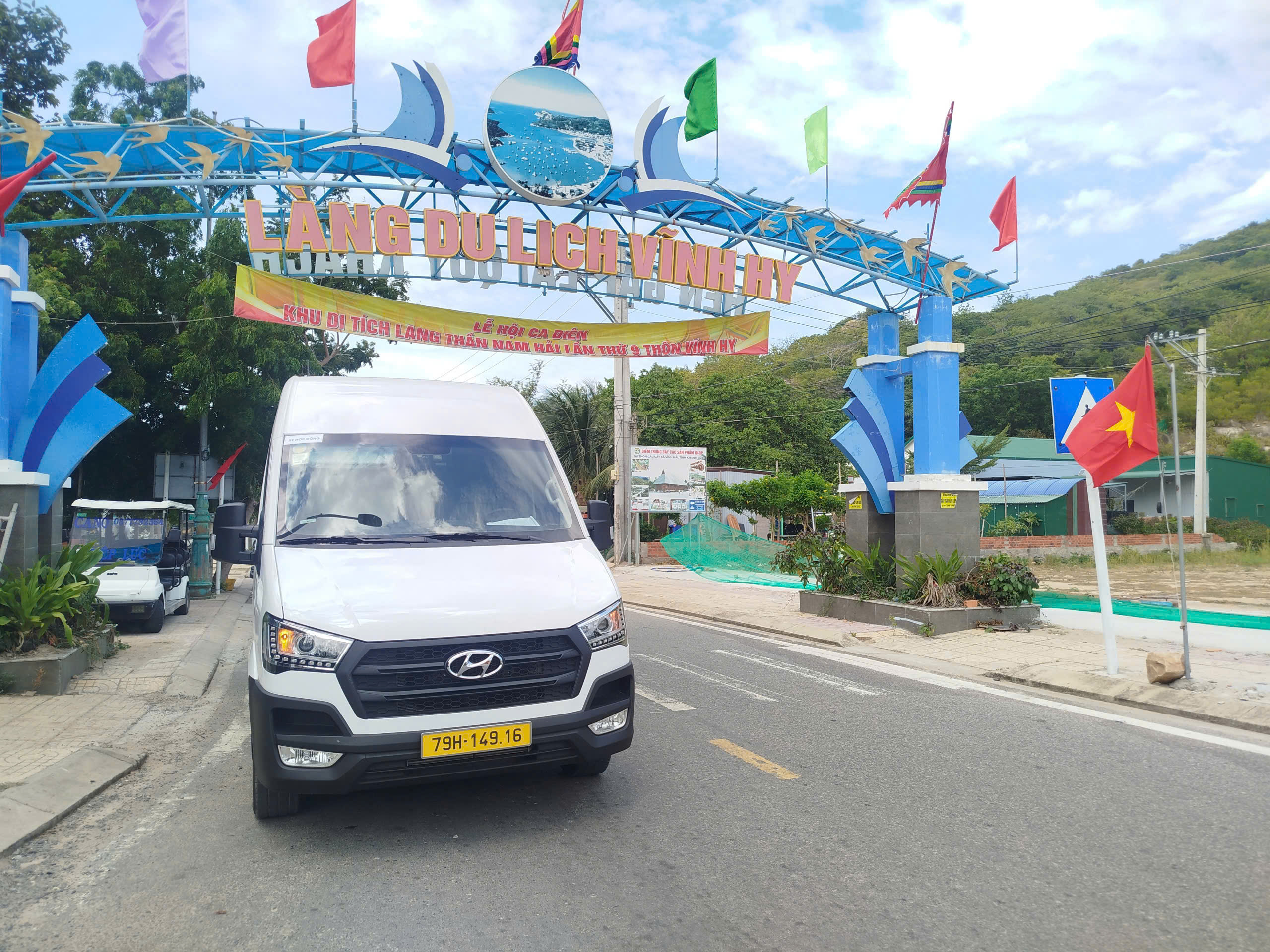 Thuê Xe 16 Chỗ Phan Rang Đi Đà Lạt