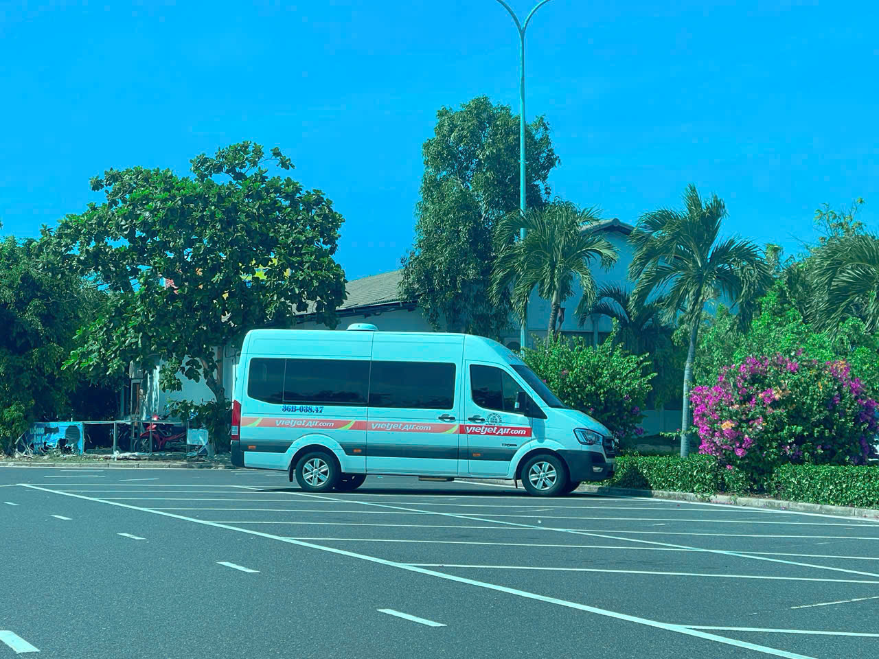 Thuê Xe 16 Chỗ Tại Phan Rang