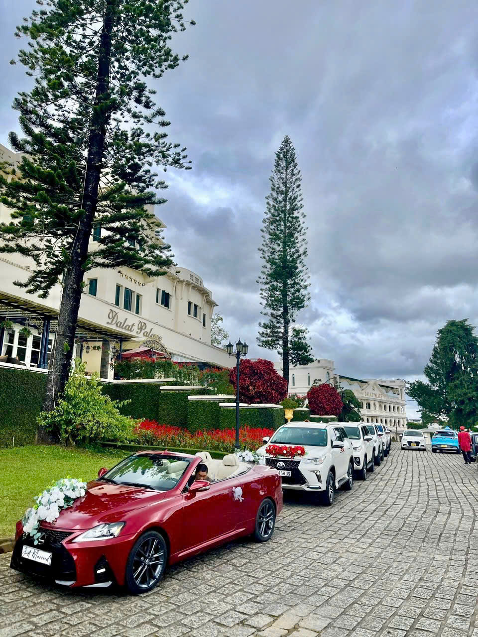 Thuê Xe Cưới Hỏi Ninh Thuận Đi Sân Bay Cam Ranh