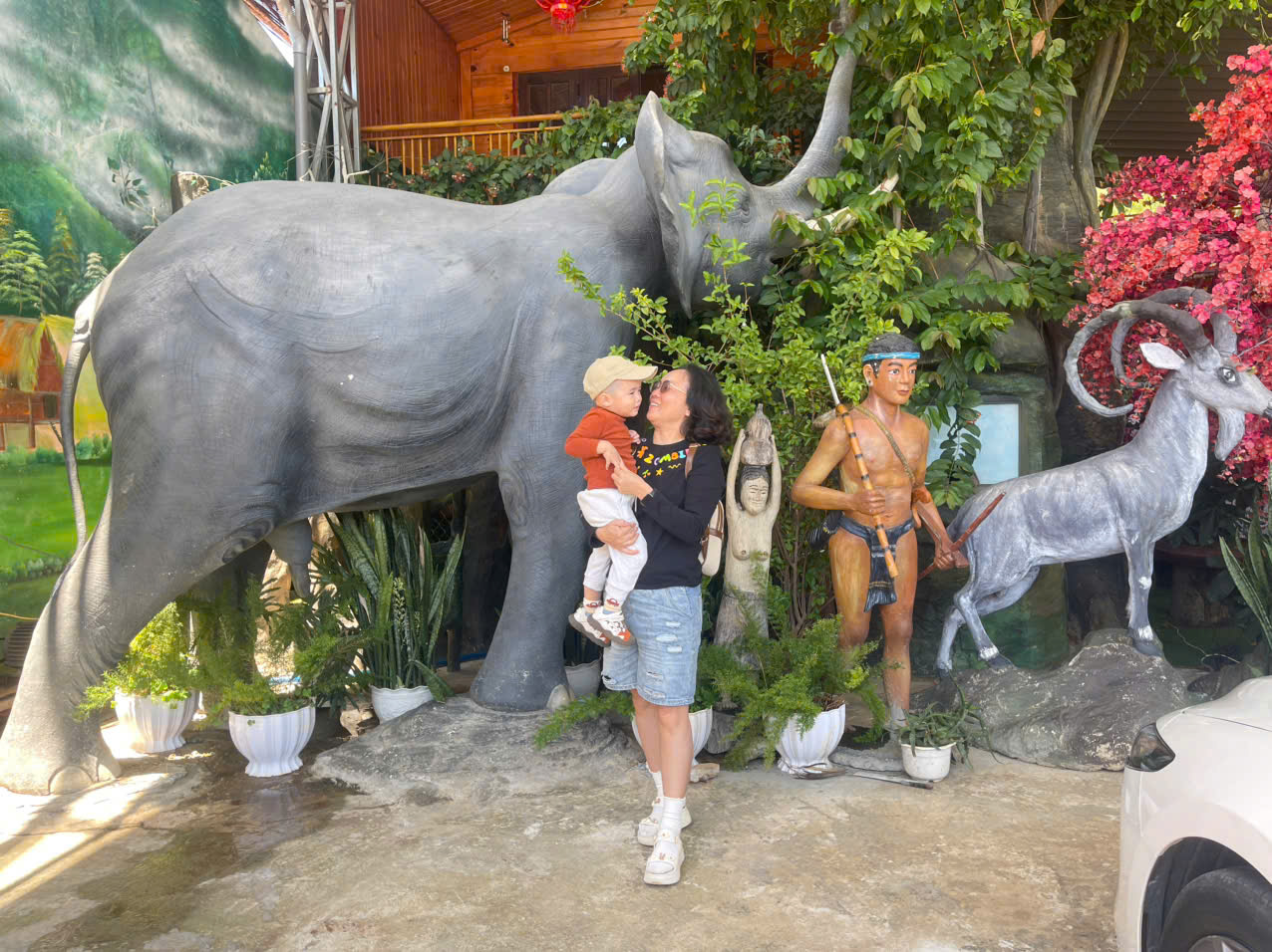 Thuê xe Ninh Thuận đi Tây Ninh