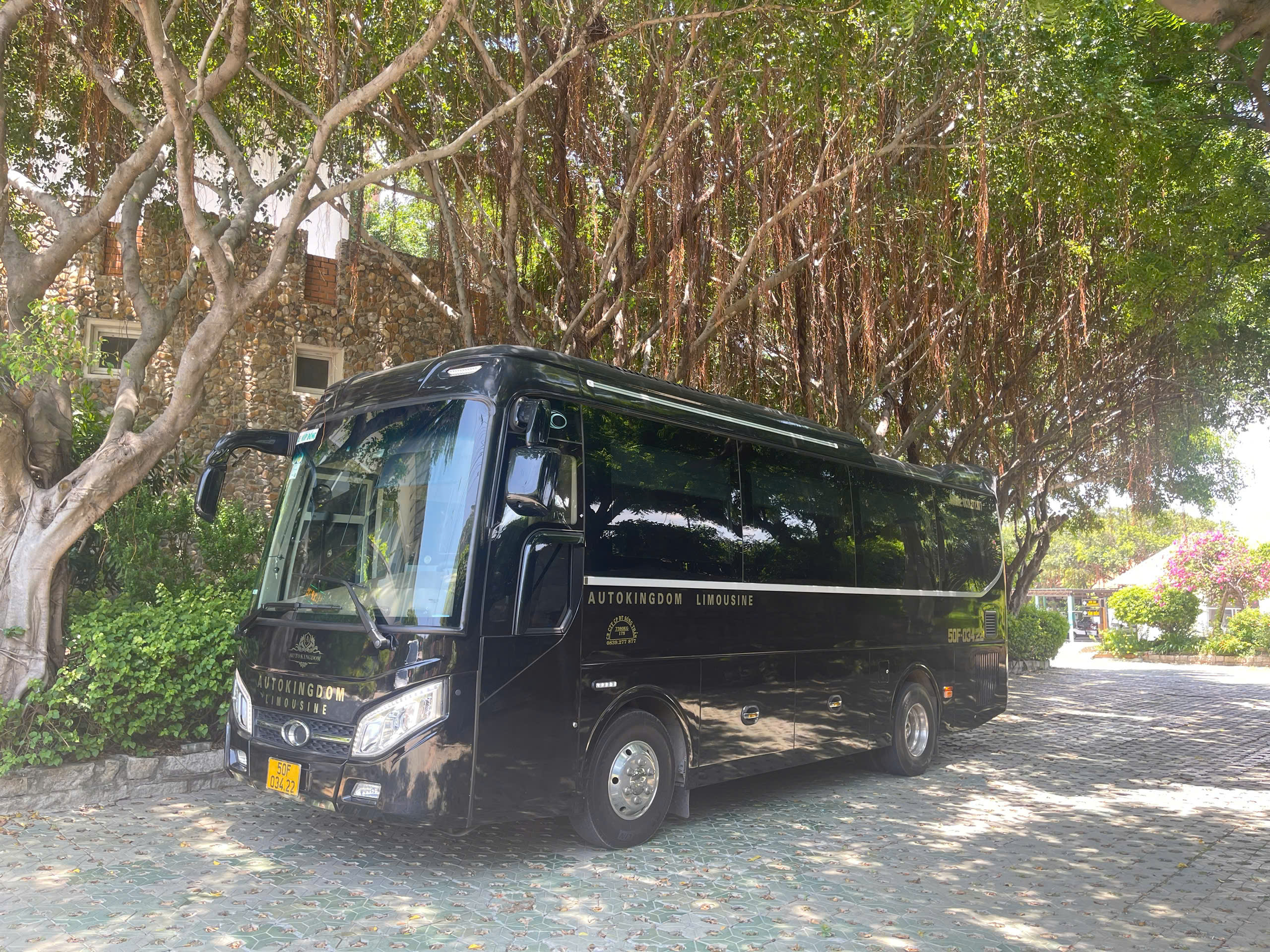 Thuê minivan Nha Trang đi Đà Lạt