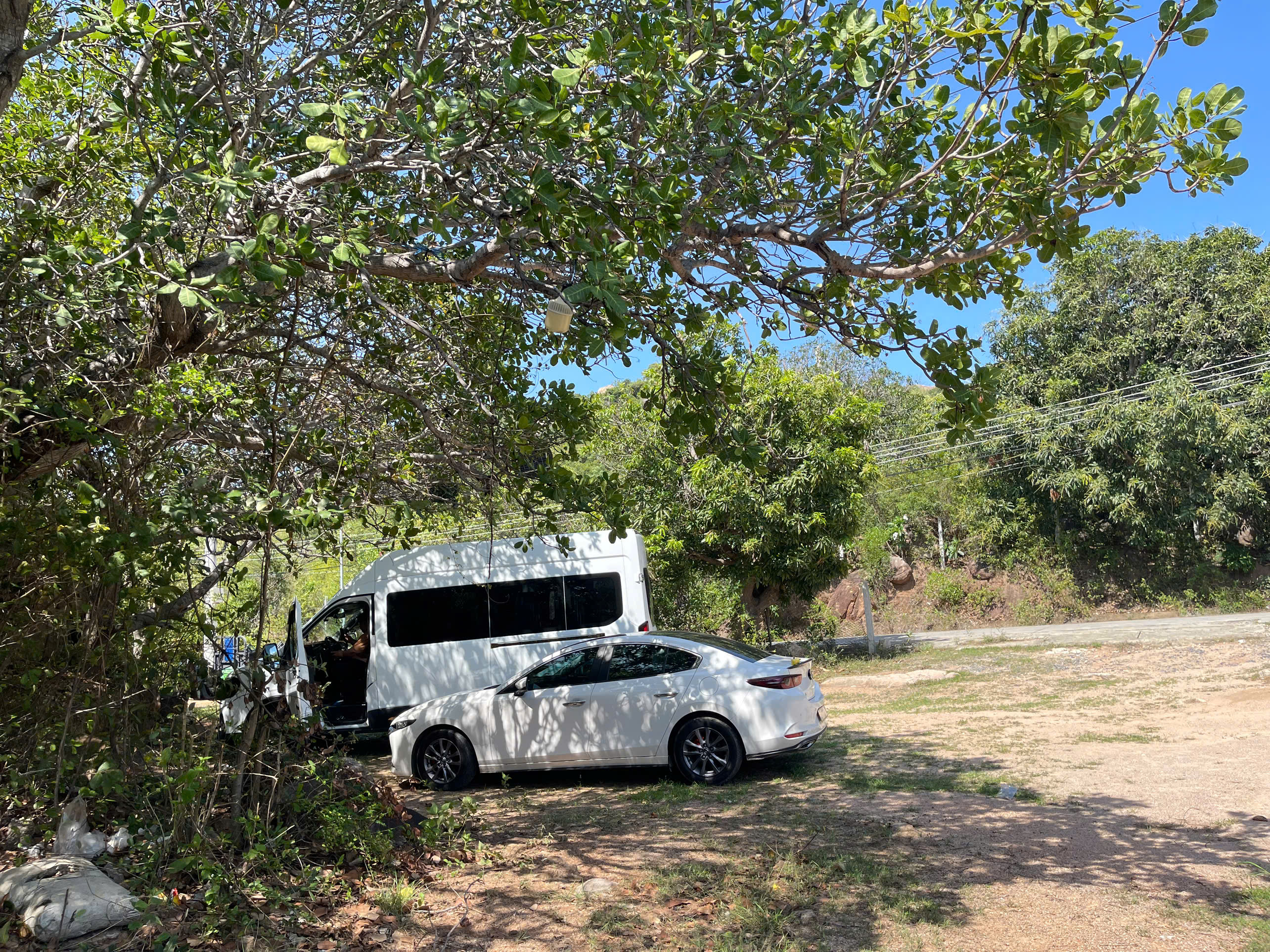 Thuê xe sedan Nha Trang Đà Lạt