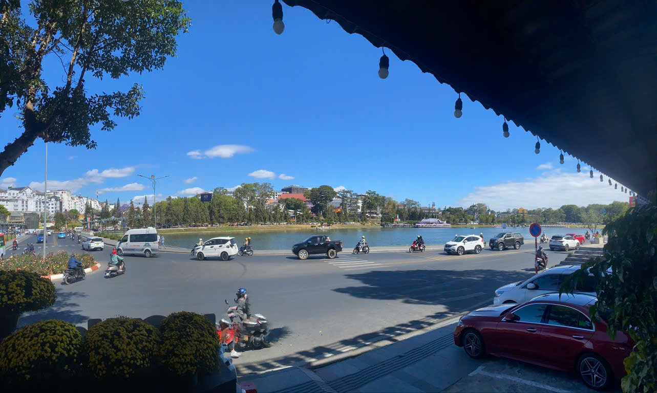 Thuê xe sự kiện Nha Trang Đà Lạt