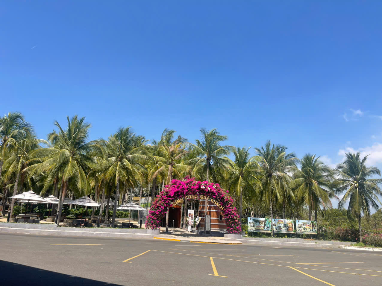 Xe du lịch Nha Trang đi Phan Thiết